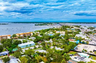 645 SW Cleveland Ave, Stuart, FL 34994 - Photo 54