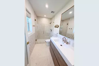 1584 Blue Water Terrace N, Lauderdale by the Sea, FL 33062 - Photo 12