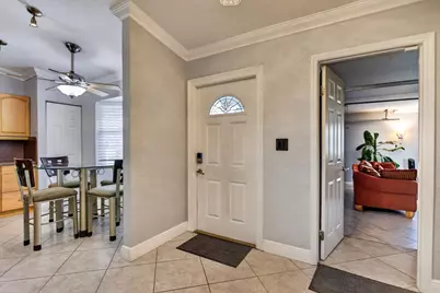 7516 NW 88th Terrace, Tamarac, FL 33321 - Photo 6
