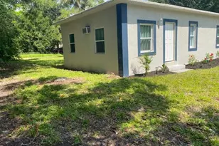 507 S 22nd St, Fort Pierce, FL 34950 - Photo 2