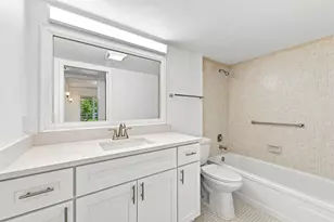 2035 Newcastle B, Boca Raton, FL 33434 - Photo 18