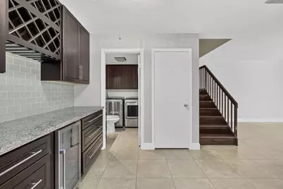 846 Blue Ridge Circle, West Palm Beach, FL 33409 - Photo 4