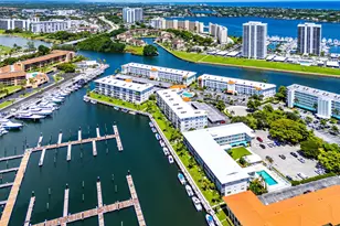 29 Yacht Club Dr, North Palm Beach, FL 33408 - Photo 38