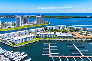 29 Yacht Club Dr, North Palm Beach, FL 33408 - Photo 40