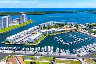 29 Yacht Club Dr, North Palm Beach, FL 33408 - Photo 42