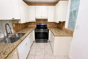 360 NW 65th Ave, Plantation, FL 33317 - Photo 8