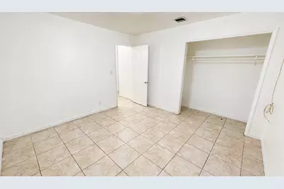 360 NW 65th Avenue, Plantation, FL 33317 - Photo 12