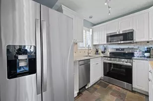 535 Hendricks Isle, Fort Lauderdale, FL 33301 - Photo 18