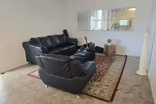 953 SE 10th St, Deerfield Beach, FL 33441 - Photo 8