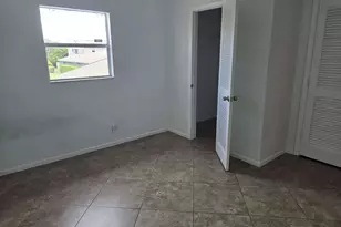 953 SE 10th St, Deerfield Beach, FL 33441 - Photo 14