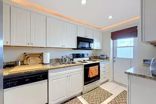 4500 N Federal Hwy, Lighthouse Point, FL 33064 - Photo 6