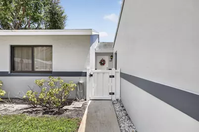 2641 Gately Drive W #1301, West Palm Beach, FL 33415 - Photo 4