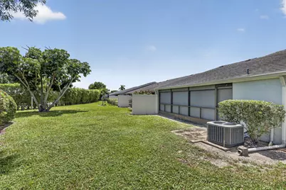 2641 Gately Drive W #1301, West Palm Beach, FL 33415 - Photo 38