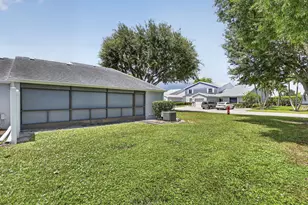 2641 Gately Dr W, West Palm Beach, FL 33415 - Photo 40