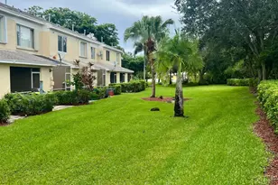 7844 Dixie Beach Cir, Tamarac, FL 33321 - Photo 24