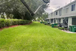 7844 Dixie Beach Cir, Tamarac, FL 33321 - Photo 22