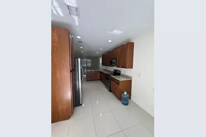 2723 NE 14th Street #108, Pompano Beach, FL 33062 - Photo 6