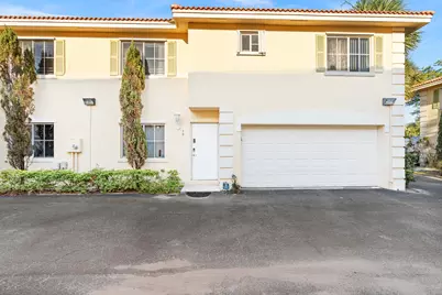 190 SE 2nd Street, Deerfield Beach, FL 33441 - Photo 1