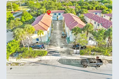 190 SE 2nd Street, Deerfield Beach, FL 33441 - Photo 30
