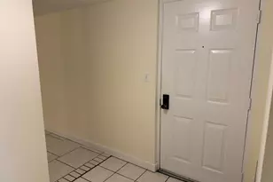 7030 Half Moon Cir, Hypoluxo, FL 33462 - Photo 4