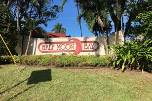 7030 Half Moon Cir, Hypoluxo, FL 33462 - Photo 2