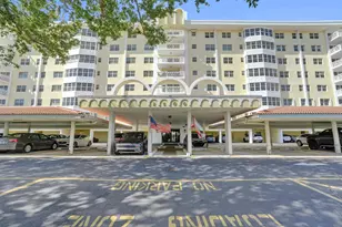 2500 NE 48th Ln, Fort Lauderdale, FL 33308 - Photo 2