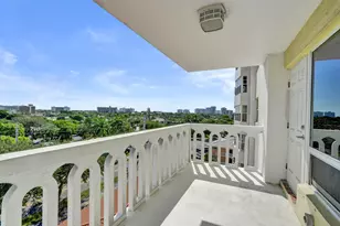2500 NE 48th Ln, Fort Lauderdale, FL 33308 - Photo 8
