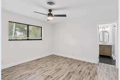 909 SE 14th Drive, Deerfield Beach, FL 33441 - Photo 12