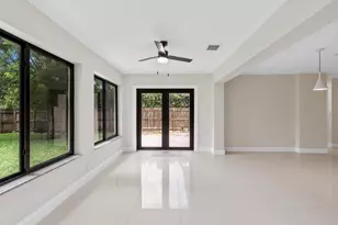 909 SE 14th Dr, Deerfield Beach, FL 33441 - Photo 22