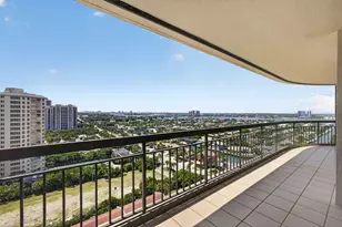 4100 N Ocean Dr, Singer Island, FL 33404 - Photo 20