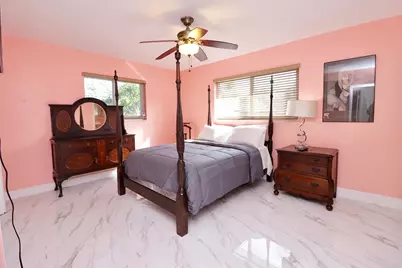 842 NE 154th Street, Miami, FL 33162 - Photo 18