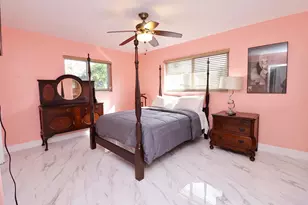 842 NE 154th St, Miami, FL 33162 - Photo 18
