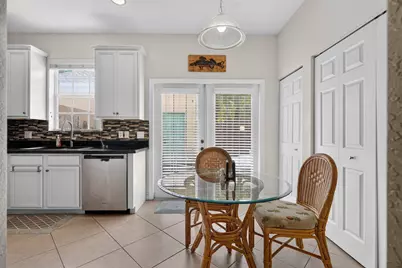 319 E Bay Cedar Circle, Jupiter, FL 33458 - Photo 14
