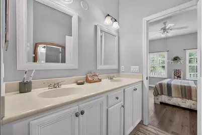 319 E Bay Cedar Circle, Jupiter, FL 33458 - Photo 26