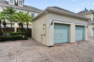 319 E Bay Cedar Cir, Jupiter, FL 33458 - Photo 36