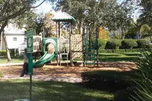 319 E Bay Cedar Cir, Jupiter, FL 33458 - Photo 38