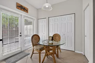 319 E Bay Cedar Cir, Jupiter, FL 33458 - Photo 18