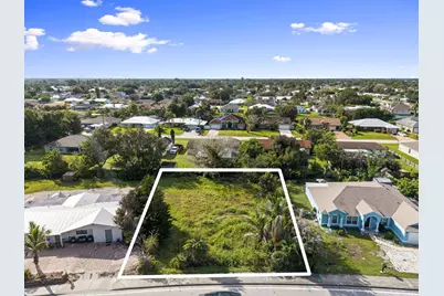 158 NE Saint James, Port Saint Lucie, FL 34983 - Photo 6