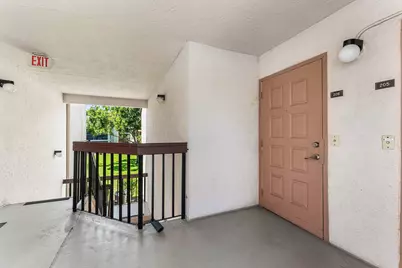 5040 Rose Hill Drive #206, Boynton Beach, FL 33437 - Photo 2
