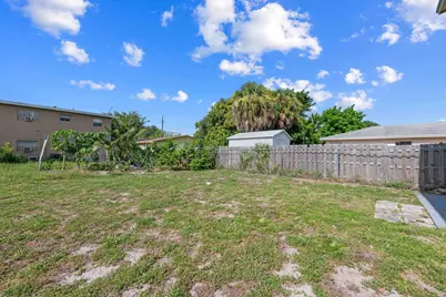 1521 W 21st Street #6, Riviera Beach, FL 33404 - Photo 8