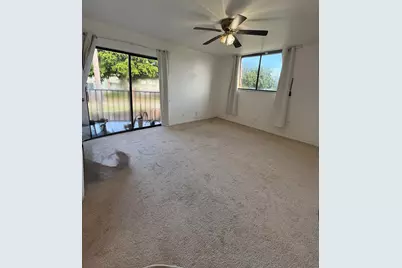 31 Springdale Circle, Palm Springs, FL 33461 - Photo 14