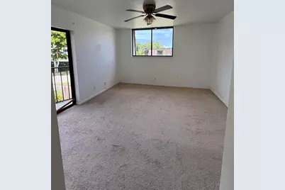 31 Springdale Circle, Palm Springs, FL 33461 - Photo 14