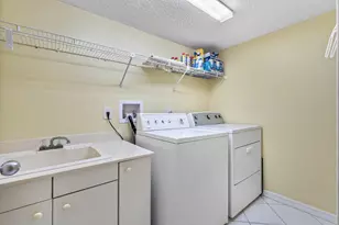 4050 N Ocean Ave, Singer Island, FL 33404 - Photo 18