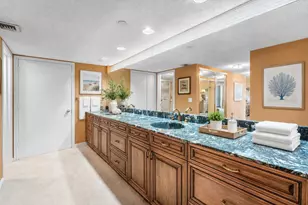 4050 N Ocean Ave, Singer Island, FL 33404 - Photo 14
