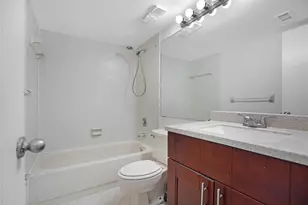 109 Lake Emerald Dr, Oakland Park, FL 33309 - Photo 20