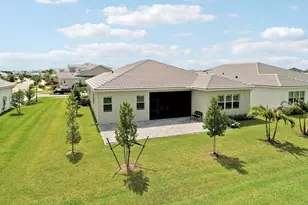 14339 Spruce Pne Dr, The Acreage, FL 33470 - Photo 46