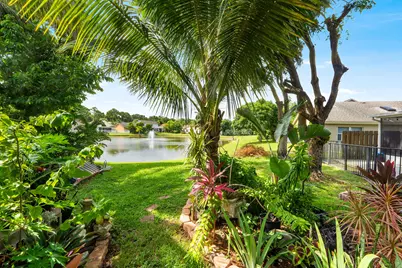 5115 Foxhall Drive S, West Palm Beach, FL 33417 - Photo 36