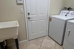 315 NW 158th Ln, Pembroke Pines, FL 33028 - Photo 28