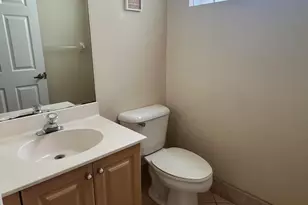 315 NW 158th Ln, Pembroke Pines, FL 33028 - Photo 18