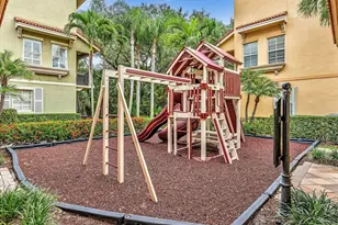 2751 Ravella Way, Palm Beach Gardens, FL 33410 - Photo 84